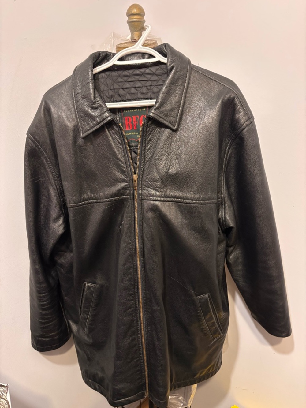 Men's Black Leather Zip Front Jacket - unisex- XL (?)